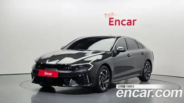 Kia K5 Hybrid