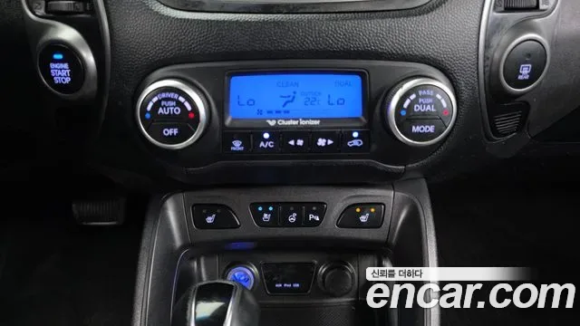 Hyundai Tucson ix, 2013 — фото 16