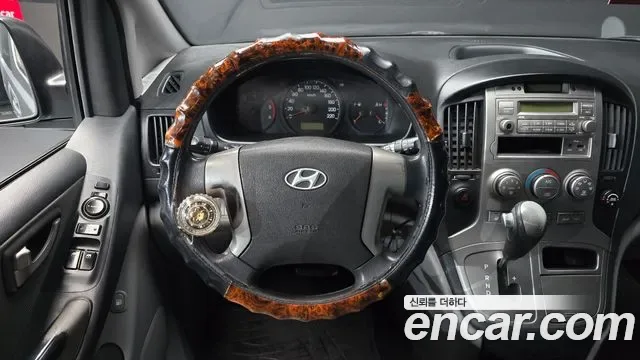 Hyundai Starex Grand Starex, 2010 — фото 15