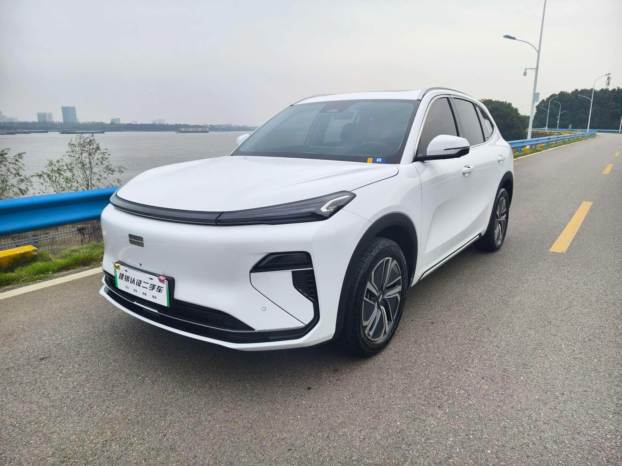 Geely Galaxy Galaxy Starship 7 EV