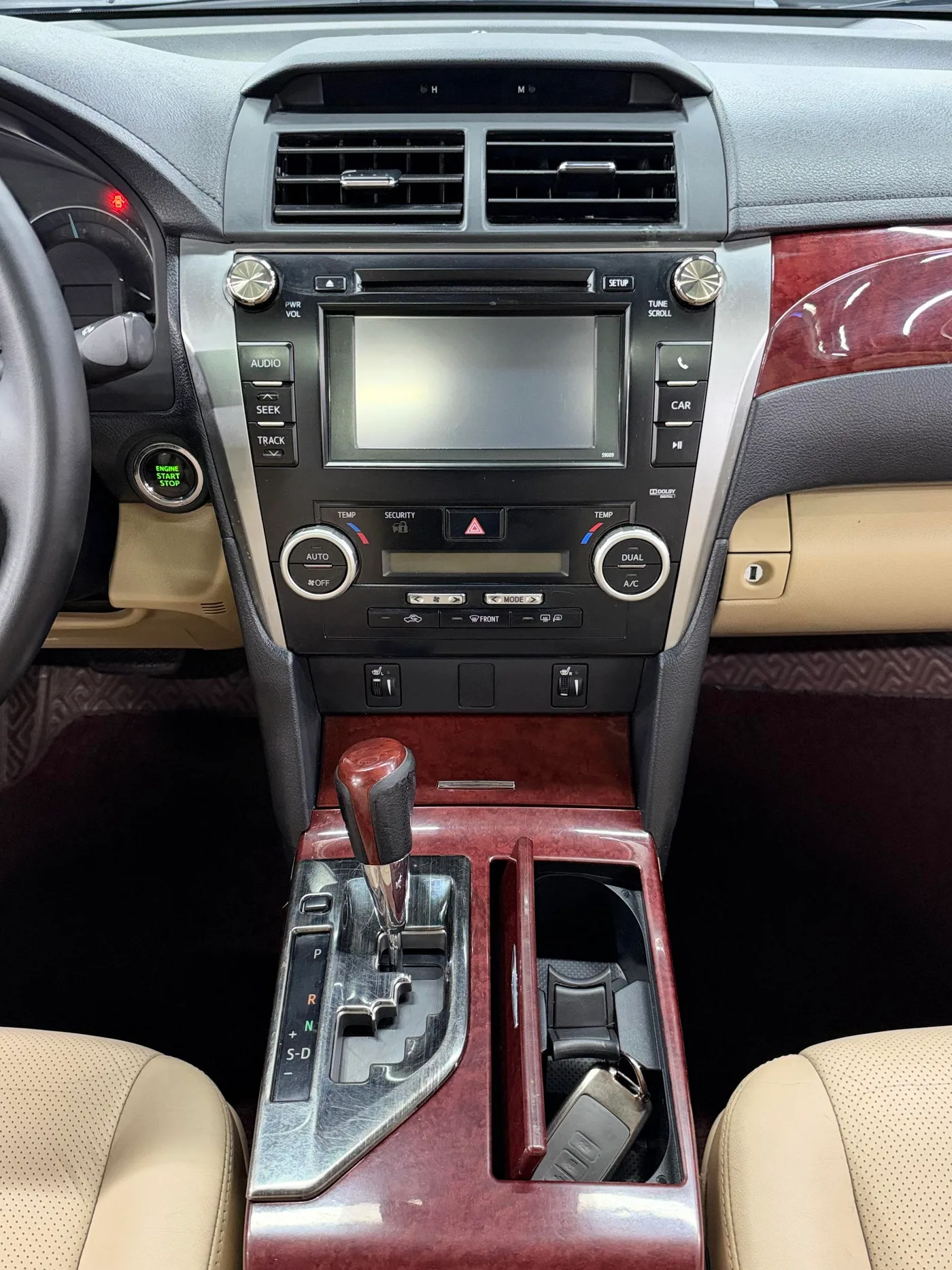 Toyota Camry, 2012 — фото 17