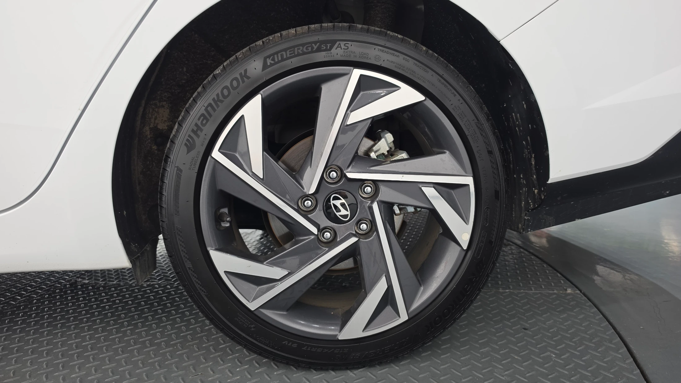Hyundai Avante CN7, 2024 — фото 21