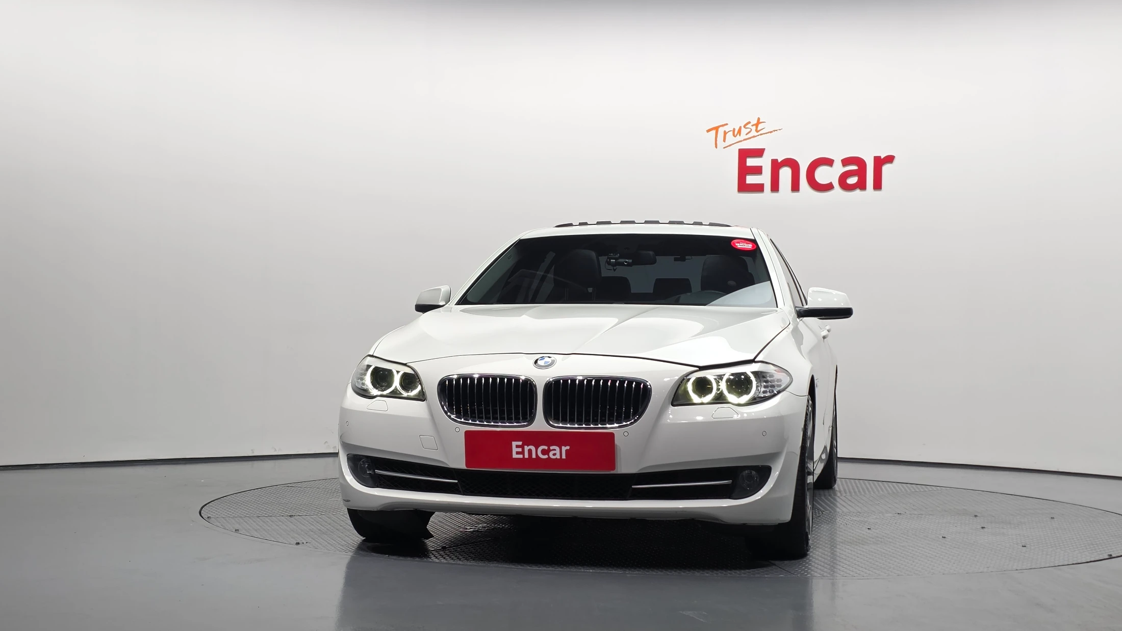 BMW 5-Series F10, 2013 — фото 3