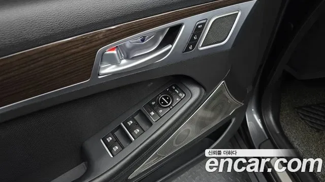 Genesis G80, 2016 — фото 15