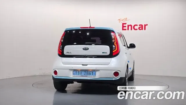Kia Soul EV, 2016 — фото 4