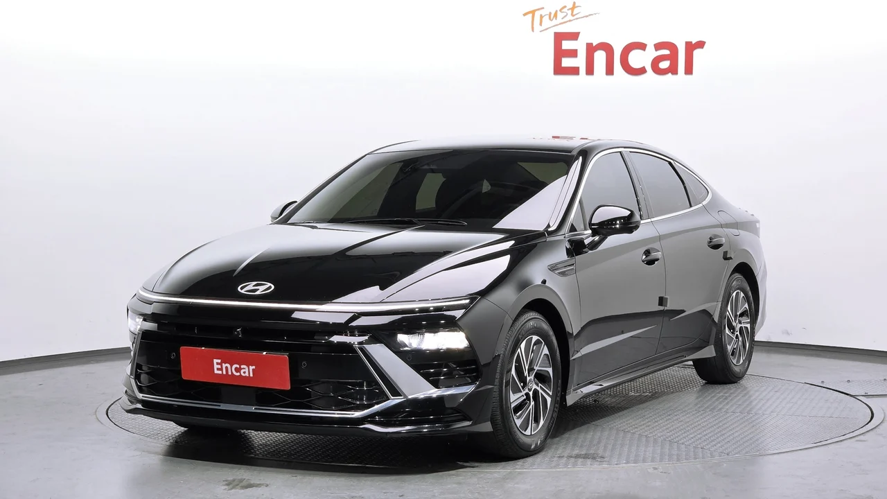 Hyundai Sonata De Edge Hybrid (DN8)