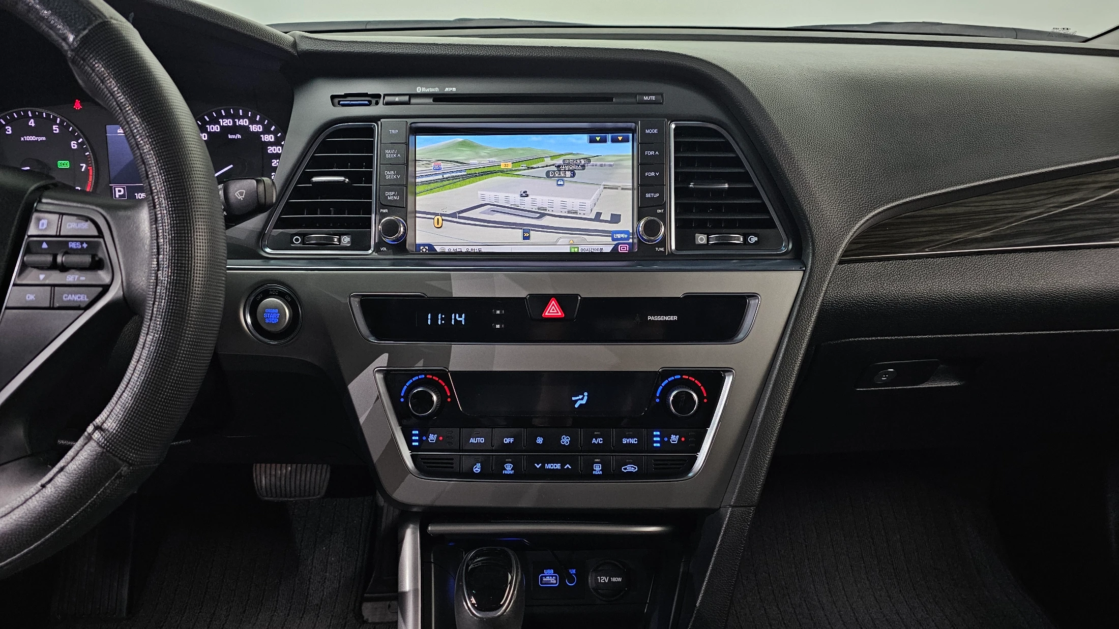 Hyundai Sonata LF Sonata, 2014 — фото 16