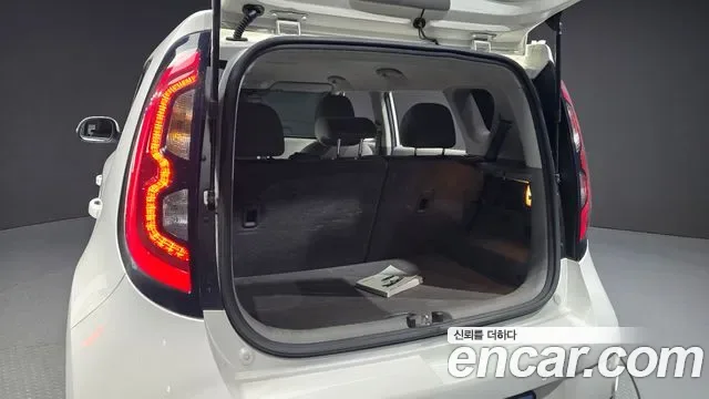 Kia Soul EV, 2017 — фото 18