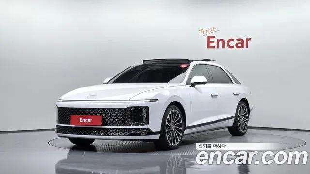 Hyundai Grandeur Hybrid (GN7)