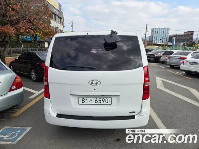 Hyundai Starex Grand Starex, 2012 — фото 5