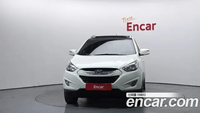 Hyundai Tucson ix, 2012 — фото 3