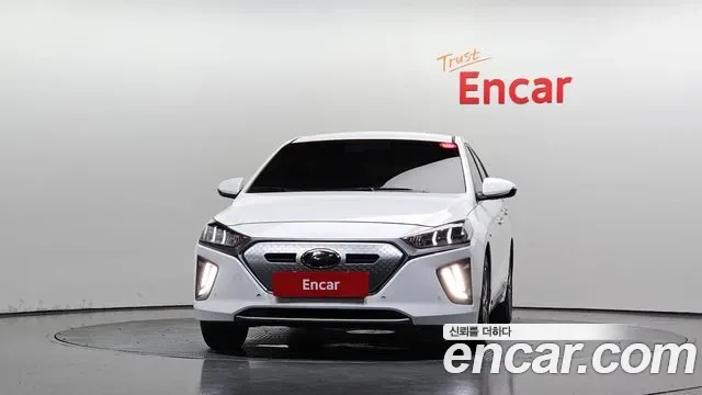 Hyundai Ioniq Ionic Electric, 2020 — фото 2