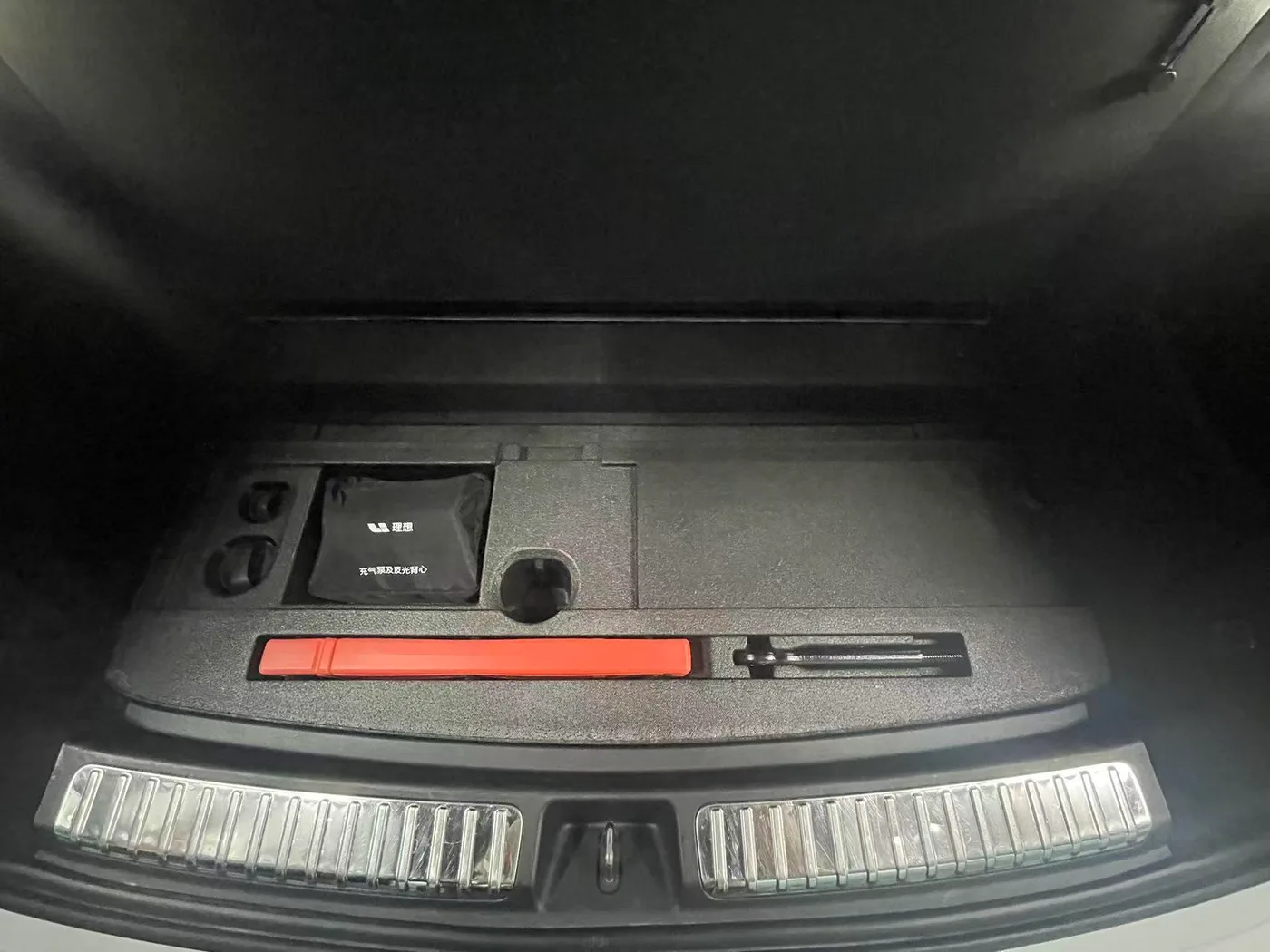 Li Auto Ideal L7, 2023 — фото 14