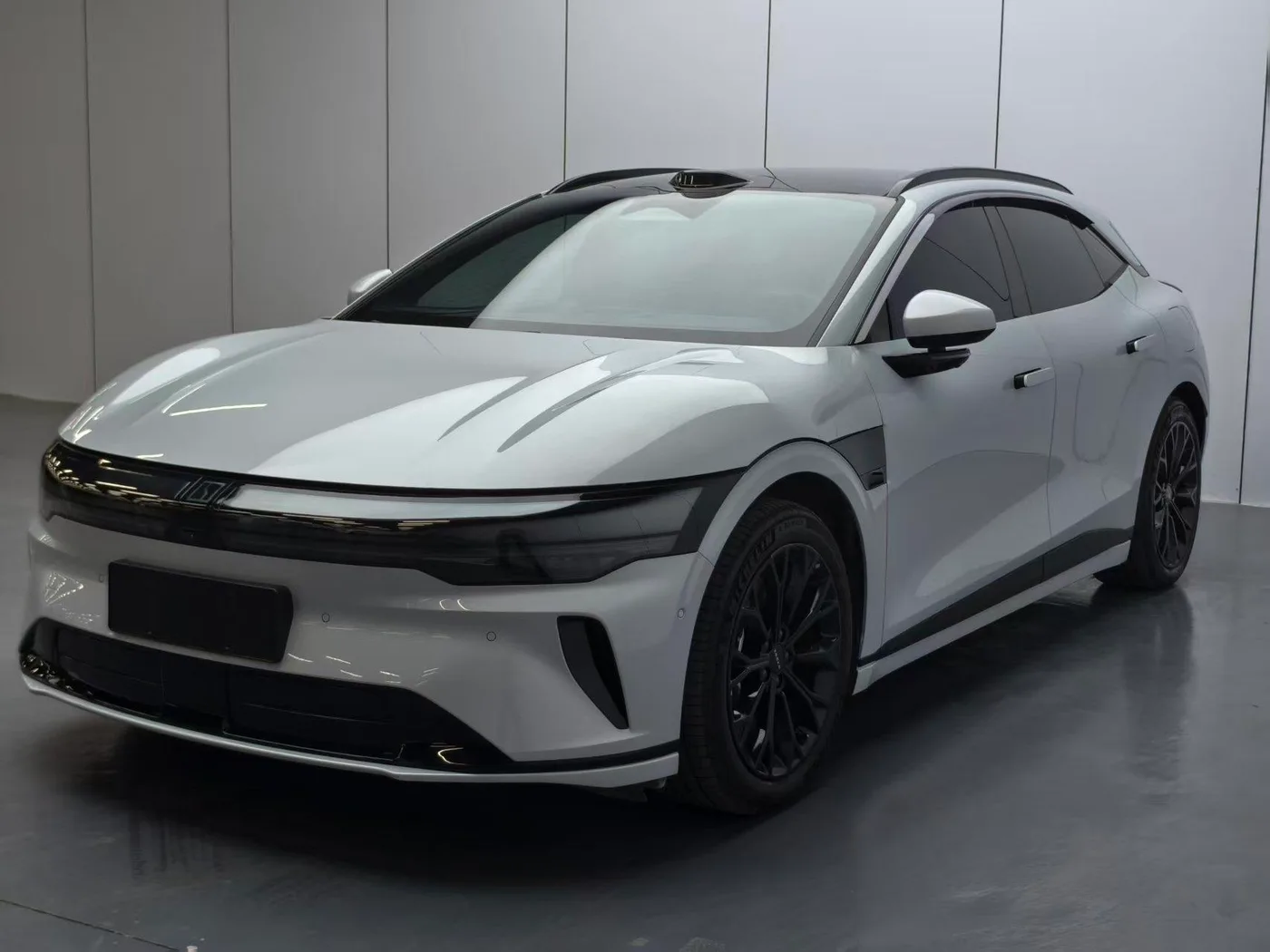 ZEEKR 007GT