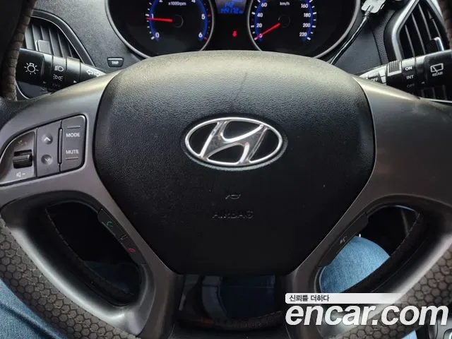 Hyundai Tucson ix, 2014 — фото 15