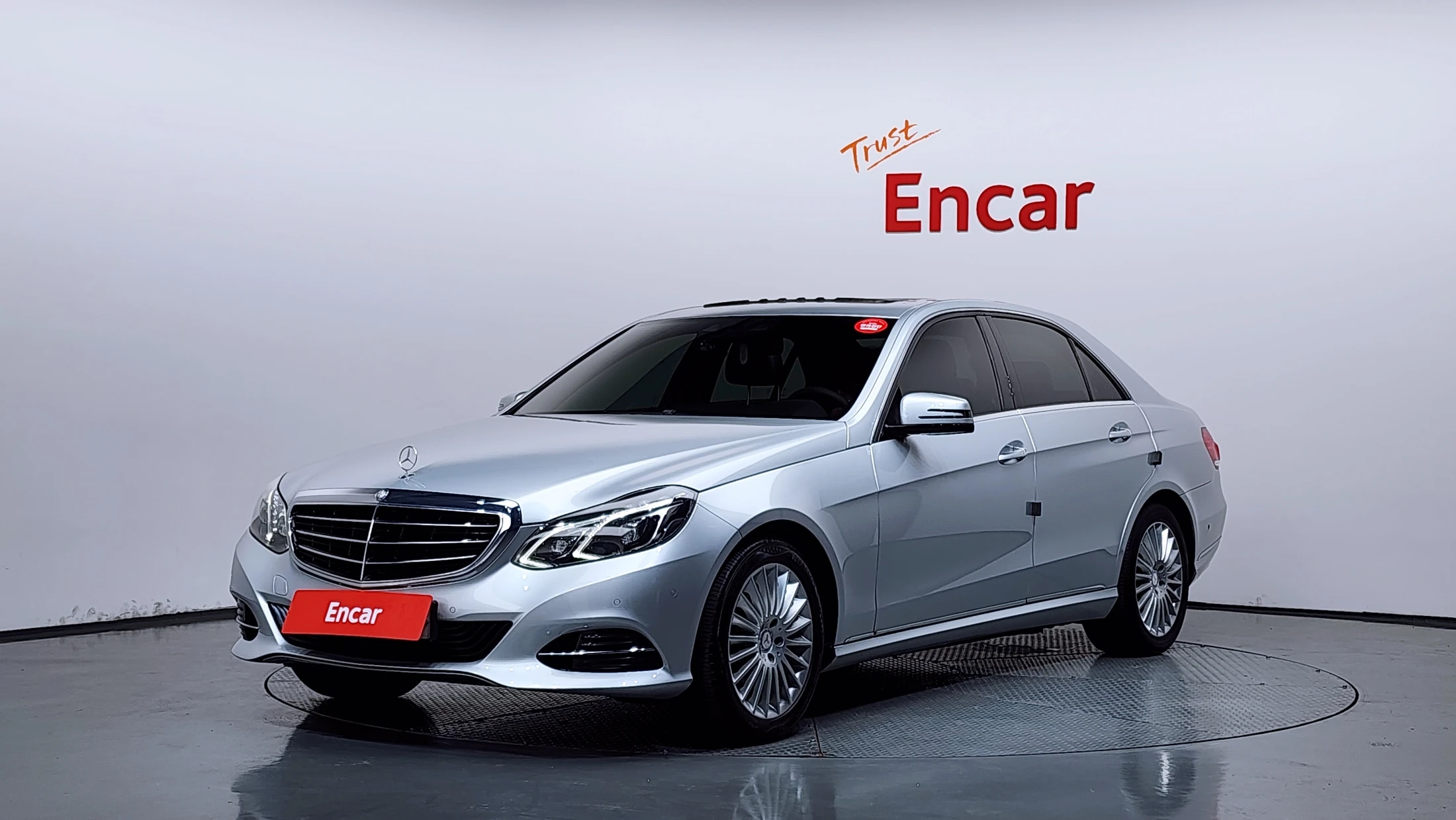 Mercedes-Benz E-Class W212