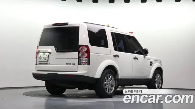 Land Rover Discovery 4, 2009 — фото 2