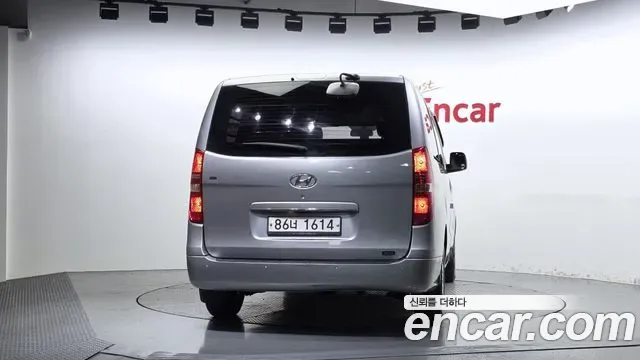 Hyundai Starex Grand Starex, 2011 — фото 4
