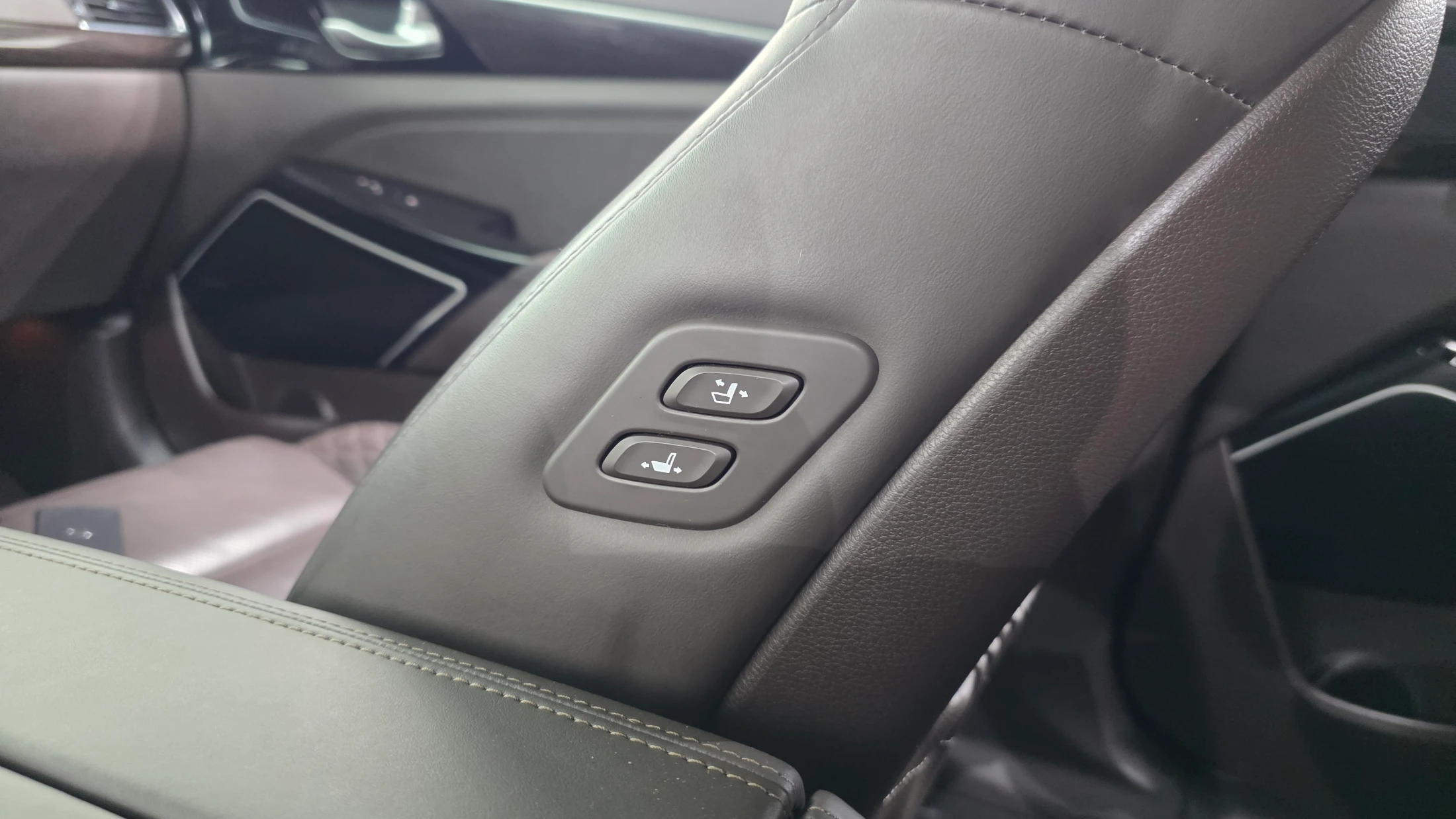 Kia K7 Hybrid, 2017 — фото 17