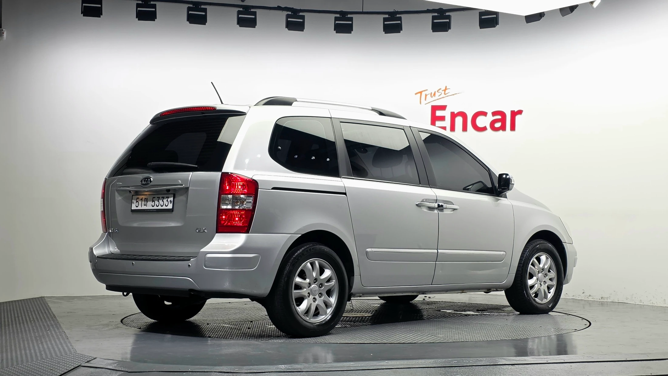 Kia Canival Carnival R, 2011 — фото 2
