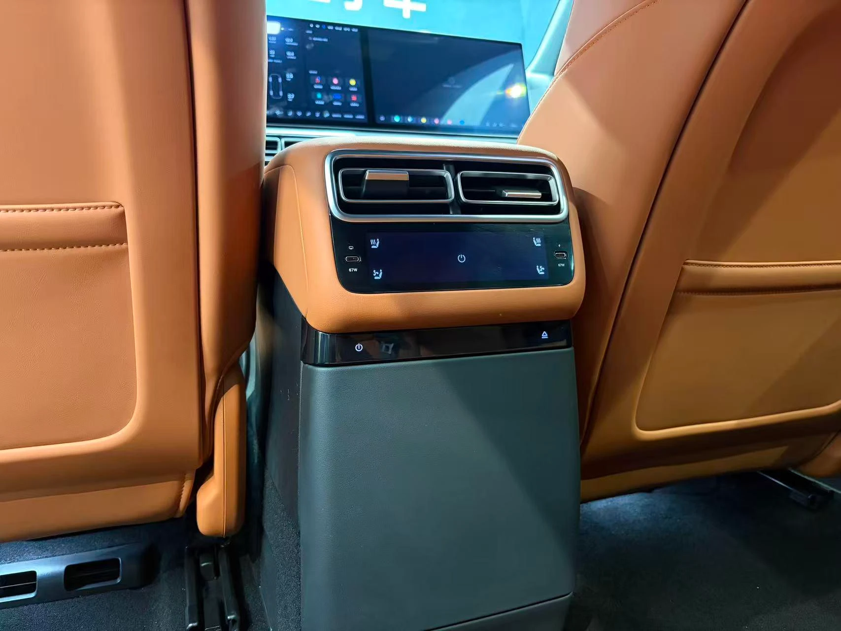 Li Auto Ideal L6, 2025 — фото 10