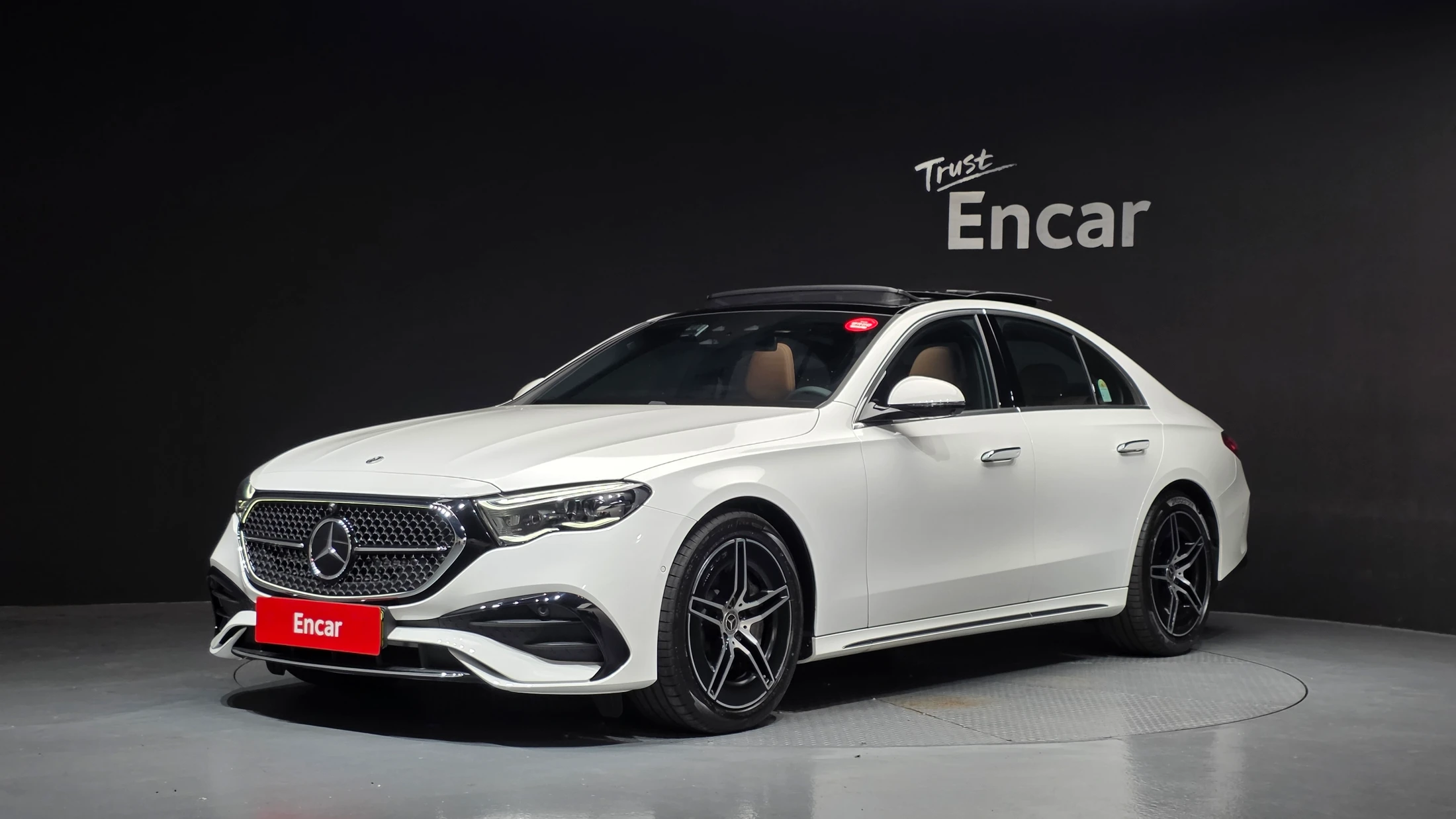 Mercedes-Benz E-Class W214