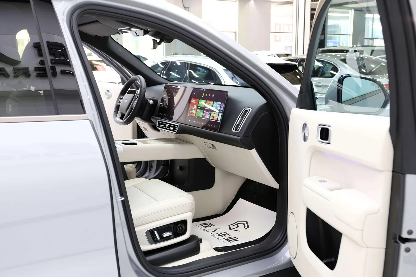 Li Auto Ideal L9, 2025 — фото 19