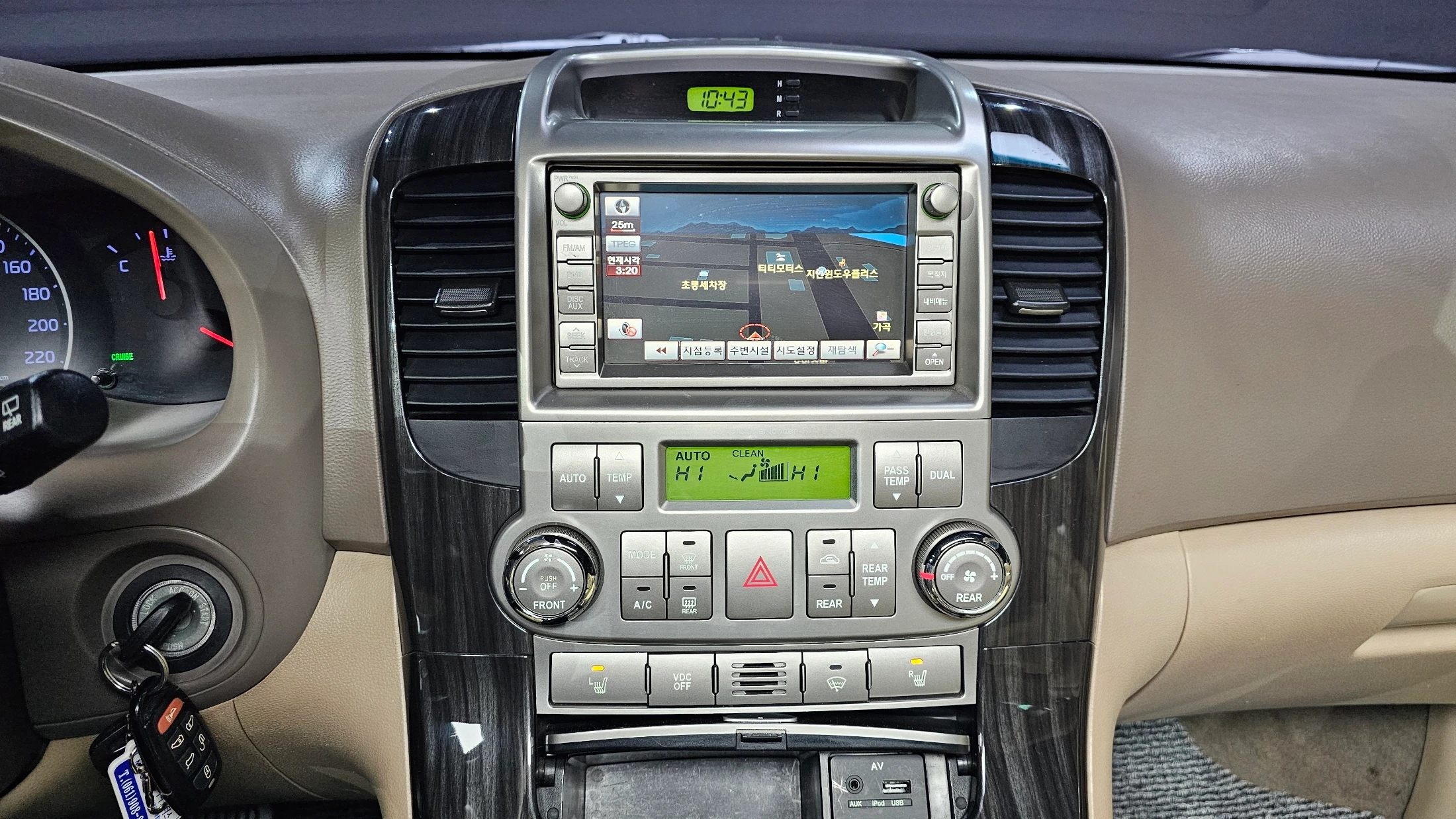 Kia Canival Carnival R, 2013 — фото 15
