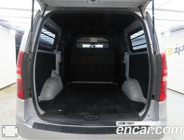 Hyundai Starex Grand Starex, 2009 — фото 18