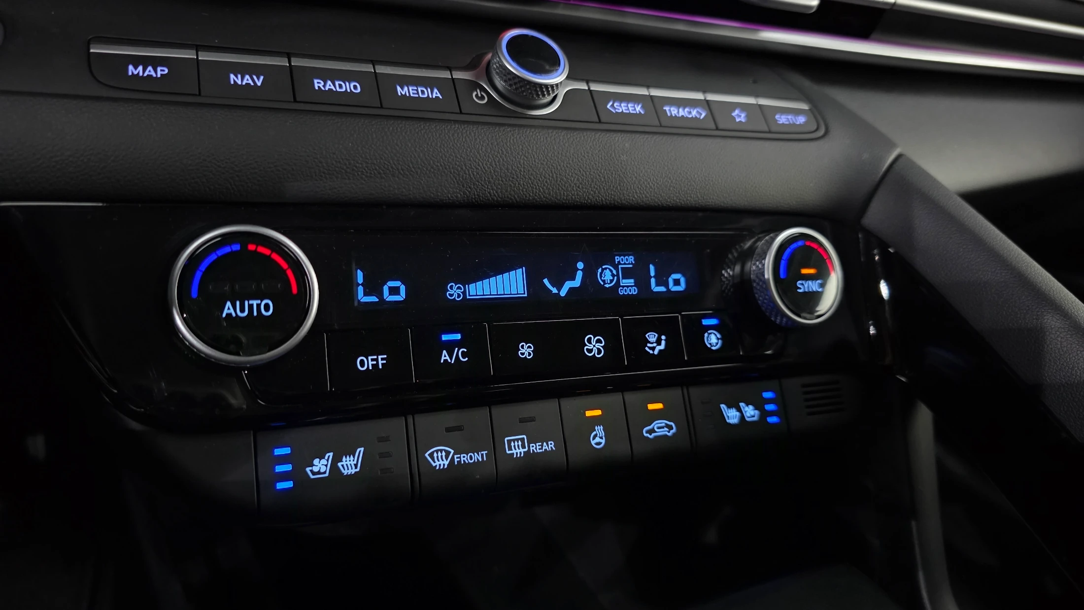 Hyundai Avante CN7, 2024 — фото 17