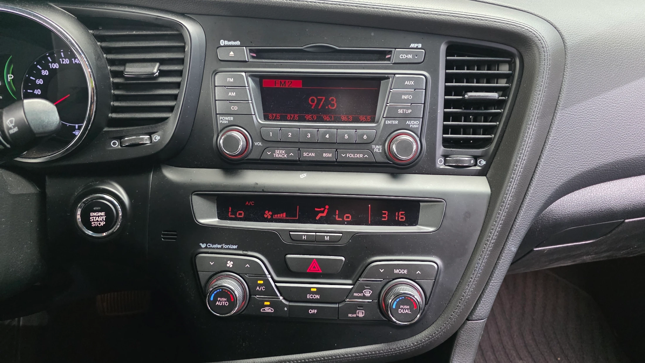 Kia K5 Hybrid, 2012 — фото 14