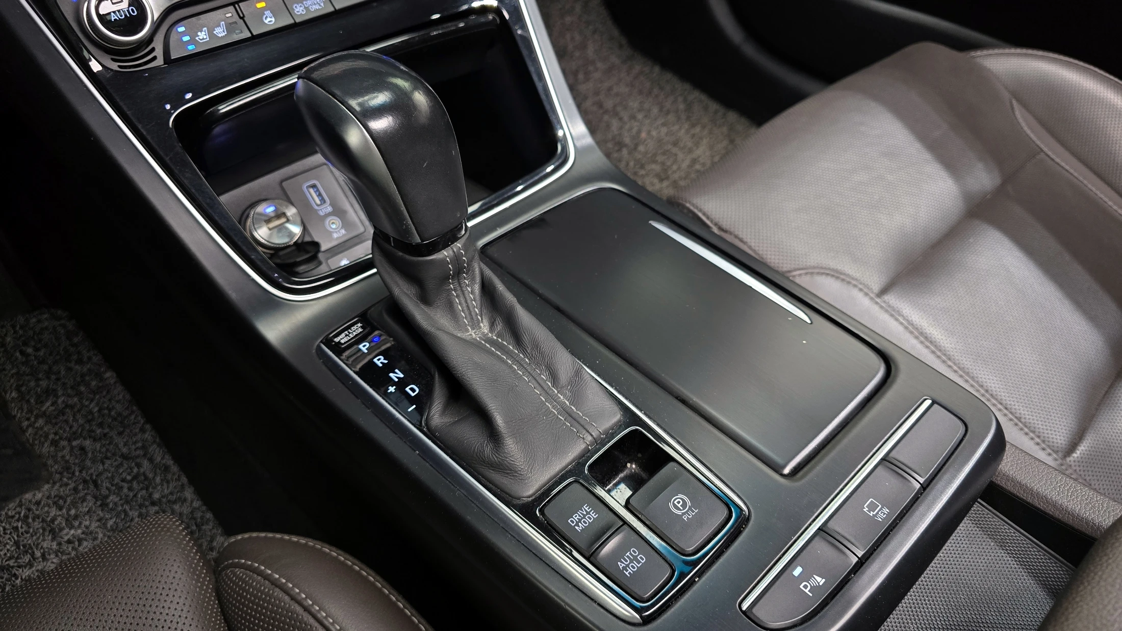Hyundai Grandeur Ig Hybrid, 2018 — фото 9