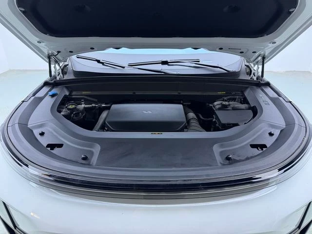 Li Auto Ideal L9, 2025 — фото 17
