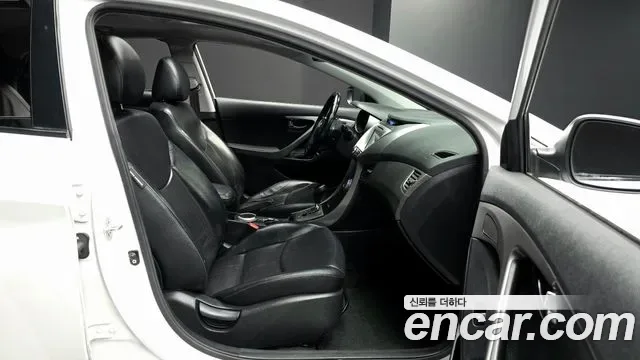 Hyundai Avante MD, 2013 — фото 11