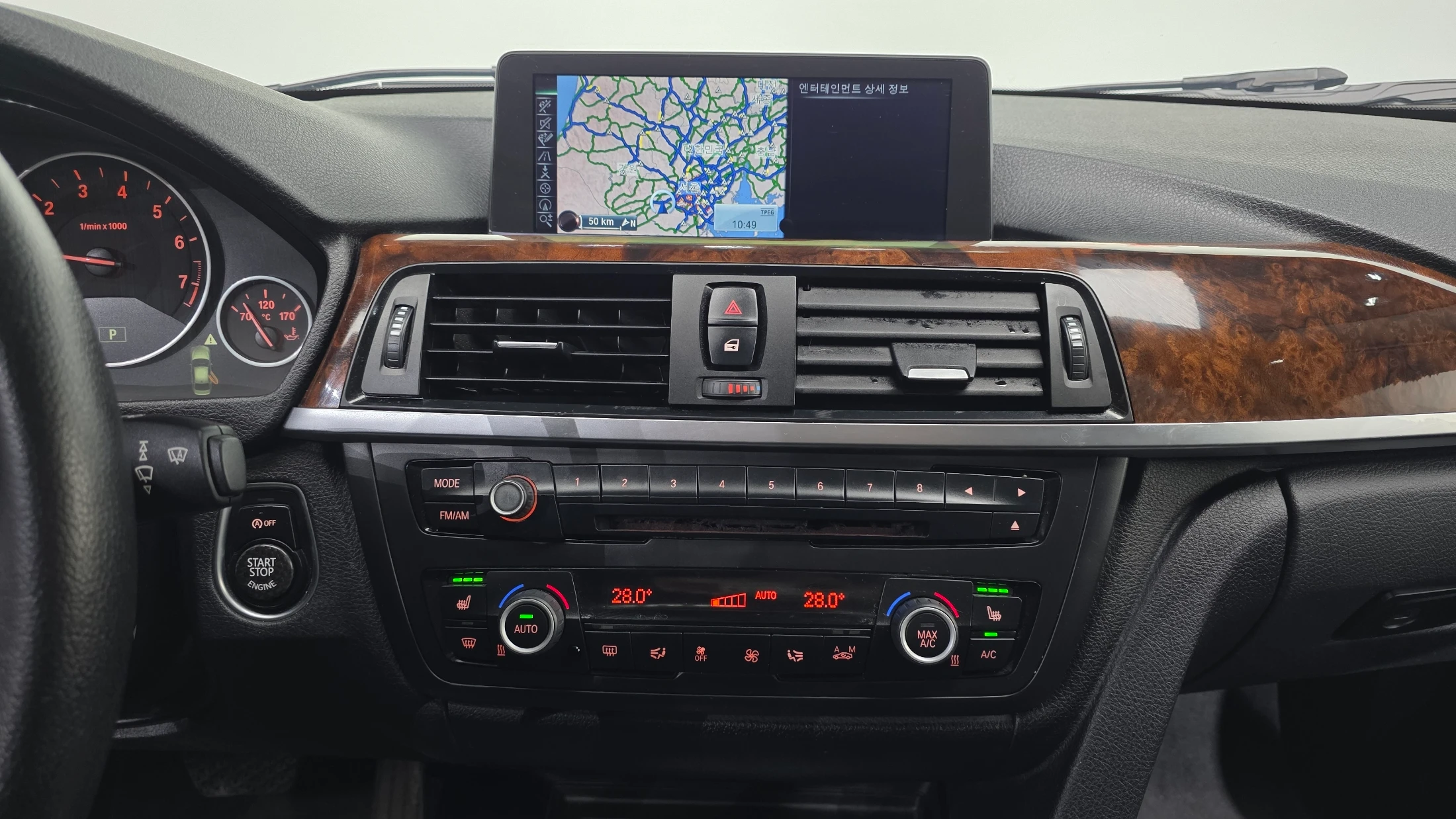 BMW 3-Series F30, 2013 — фото 14