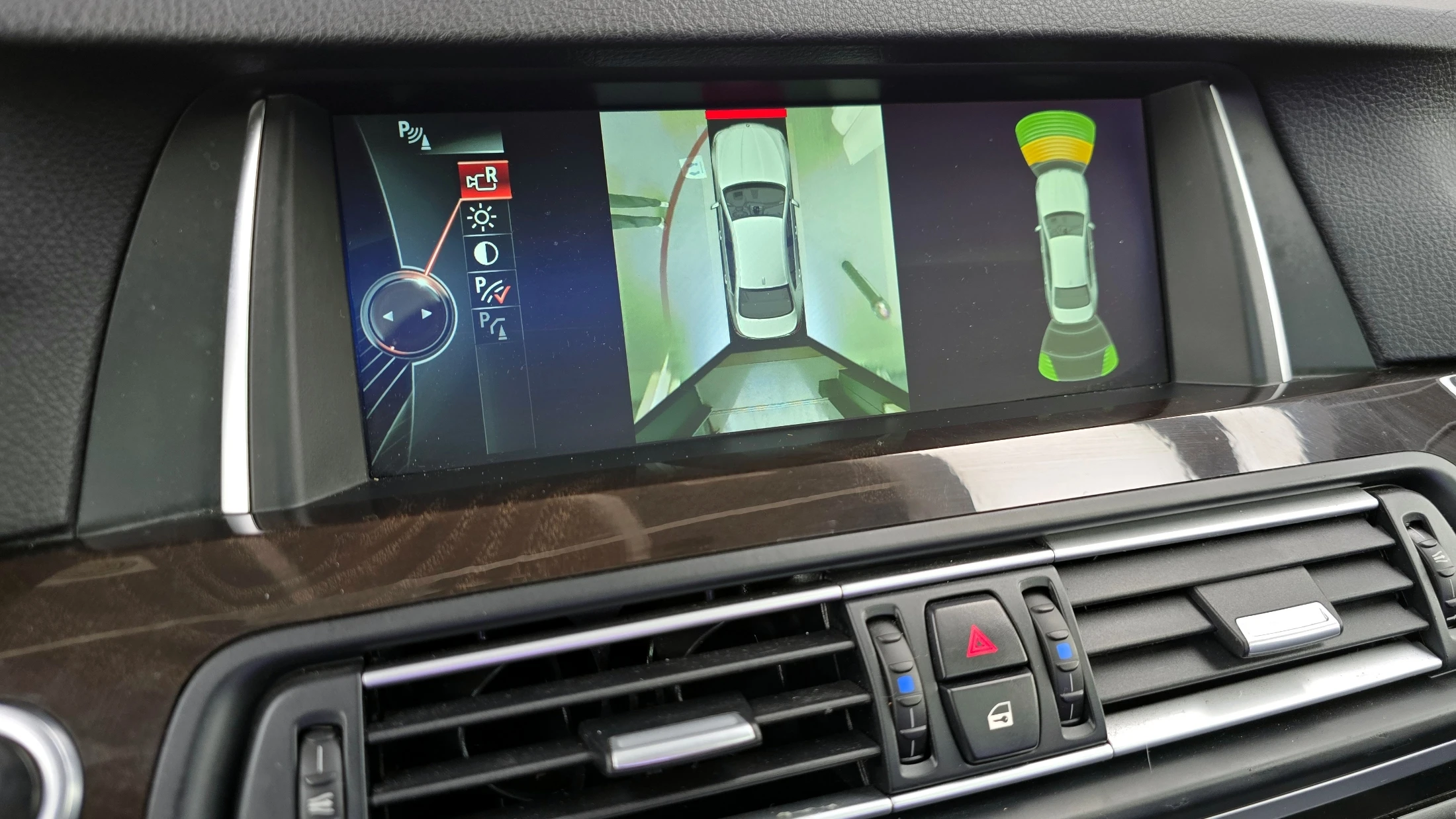BMW 5-Series F10, 2013 — фото 15