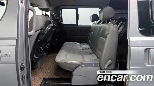 Hyundai Starex Grand Starex, 2010 — фото 12