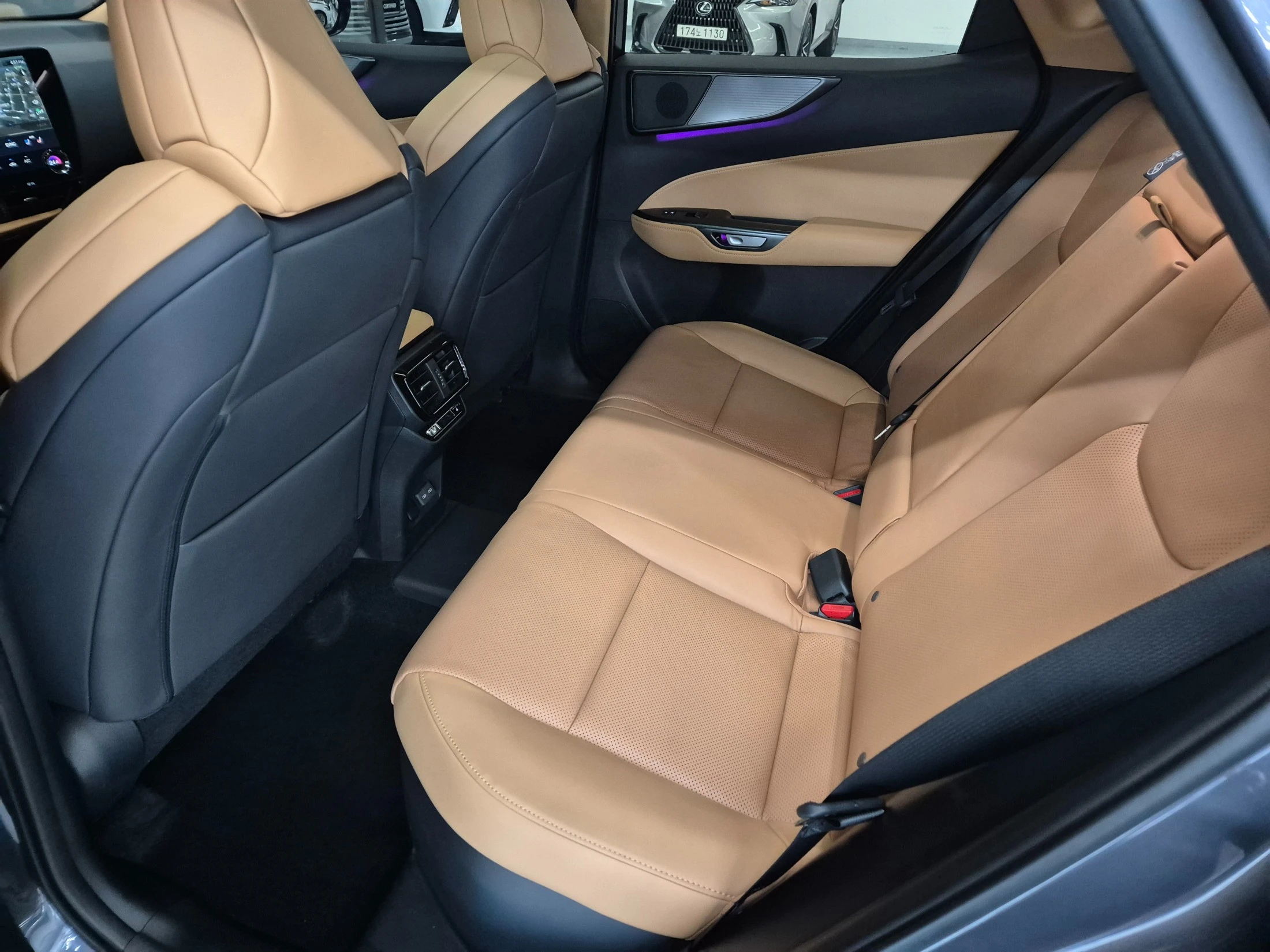 Lexus Nx Nx450h+, 2025 — фото 11
