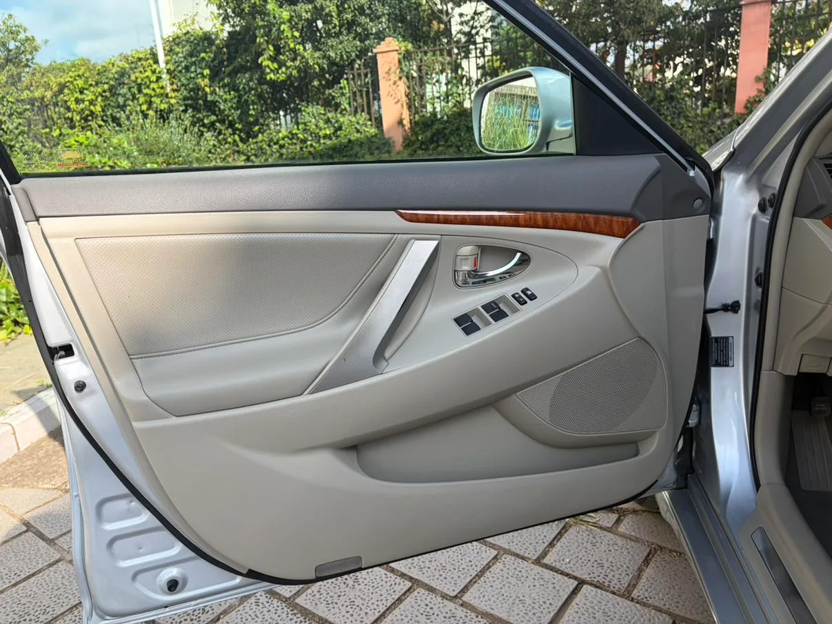 Toyota Camry, 2008 — фото 12