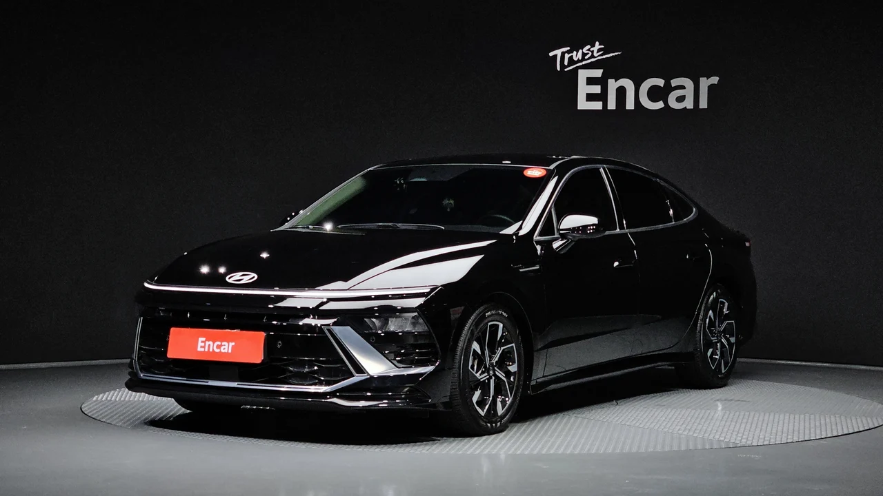 Hyundai Sonata De Edge (DN8)
