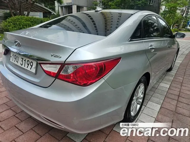 Hyundai Sonata YF Sonata, 2009 — фото 4