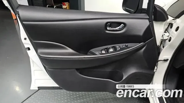 Nissan Leaf, 2015 — фото 24
