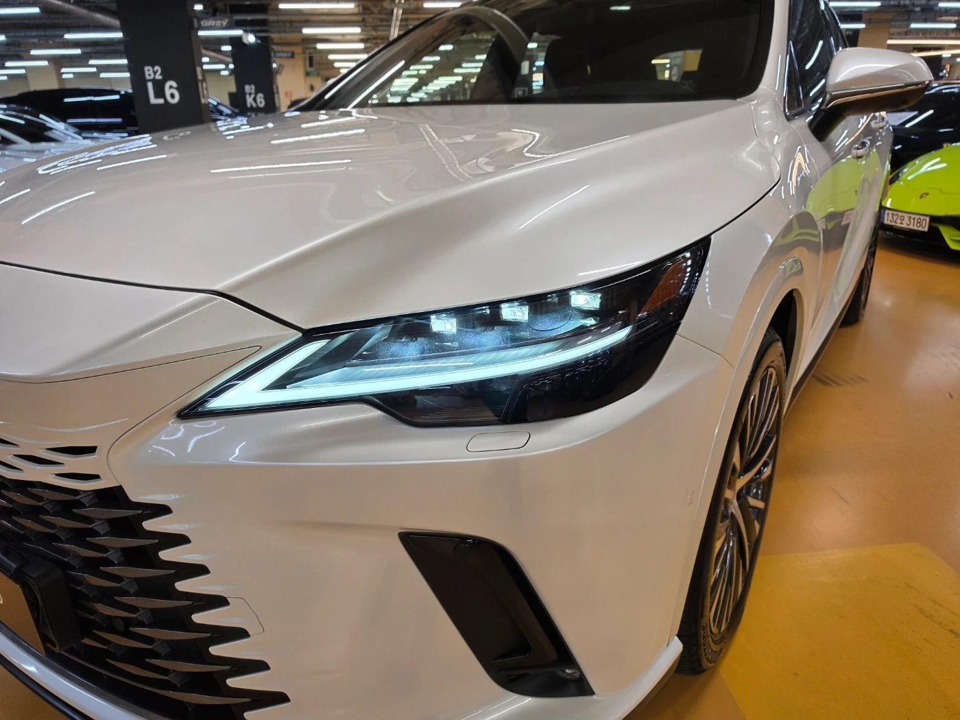 Lexus Rx Rx450h+, 2025 — фото 16