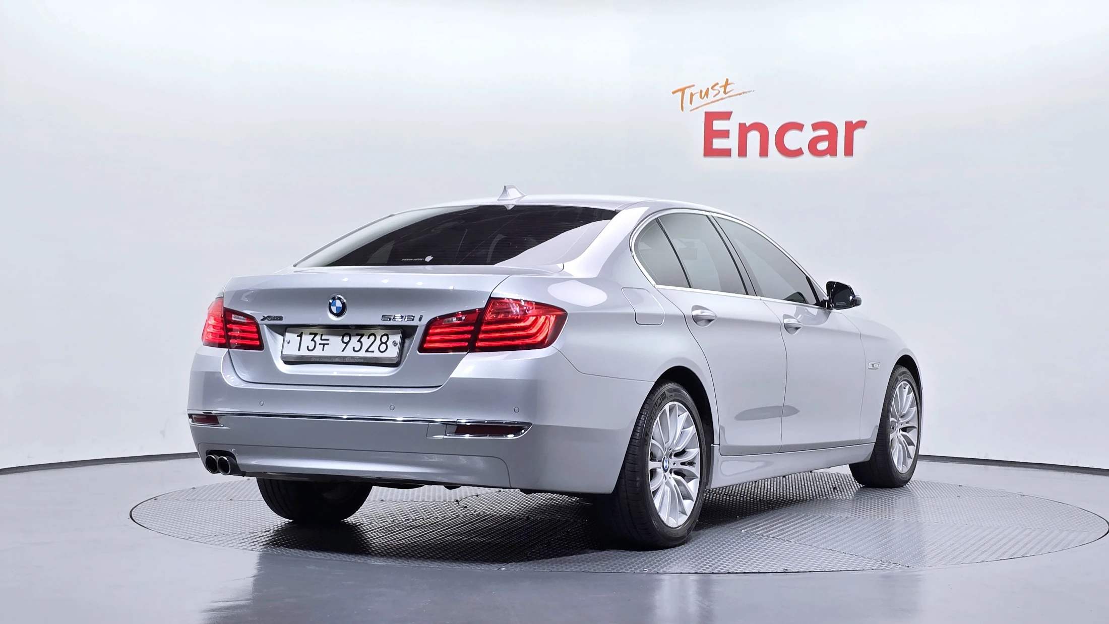 BMW 5-Series F10, 2014 — фото 2