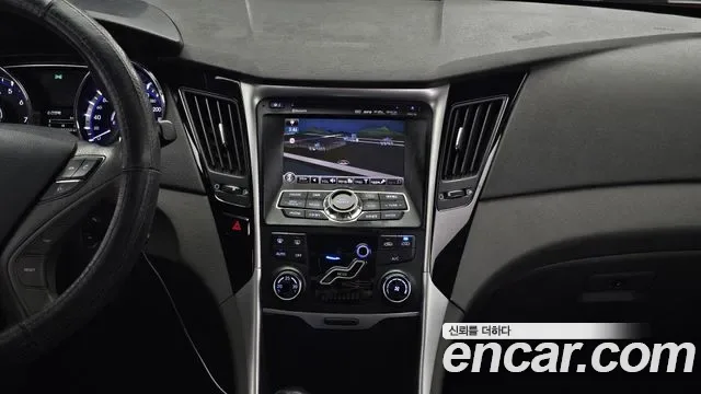 Hyundai Sonata YF Sonata, 2010 — фото 14