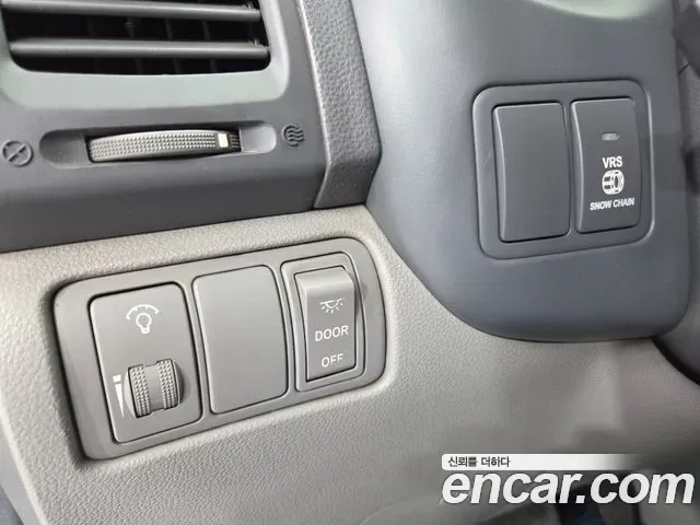 Kia Canival Carnival R, 2010 — фото 18