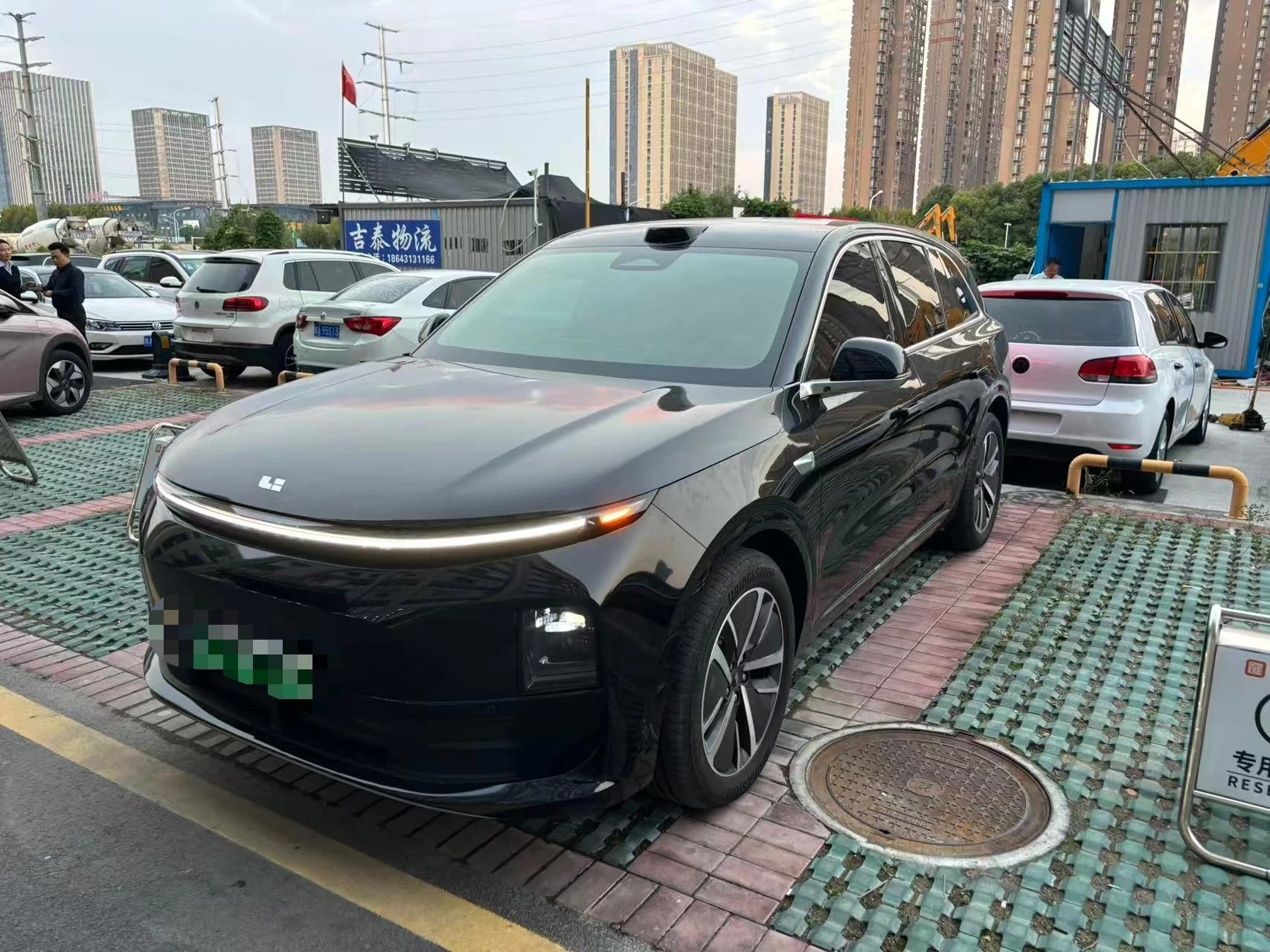 Li Auto Ideal L6