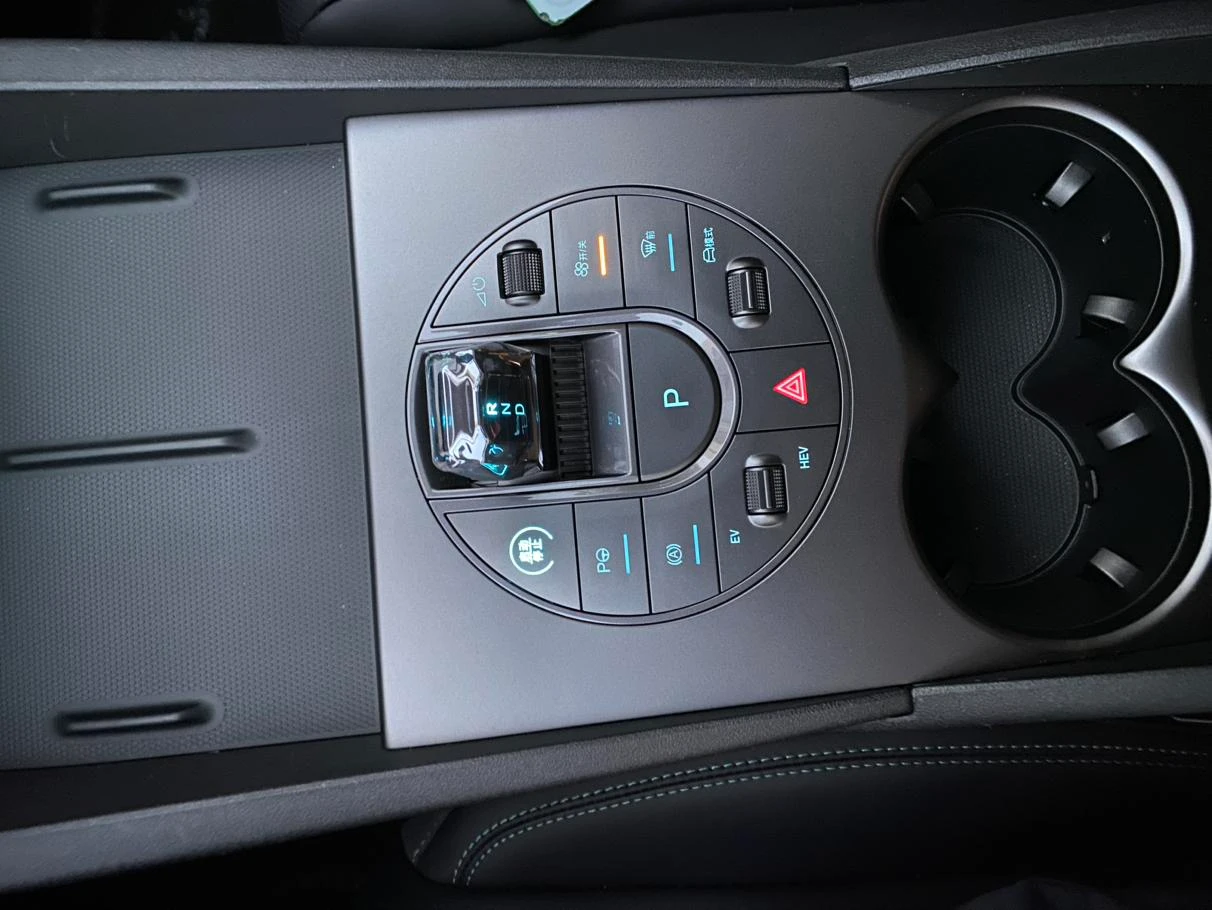 BYD Seal 06DM, 2025 — фото 10