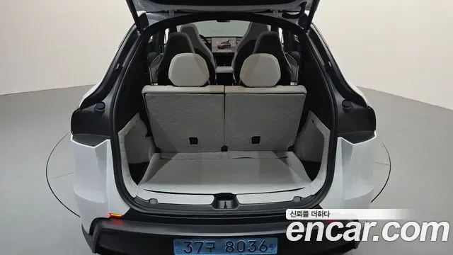 Tesla Model Y, 2026 — фото 19
