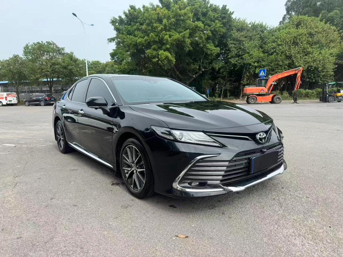 Toyota Camry, 2023 — фото 3